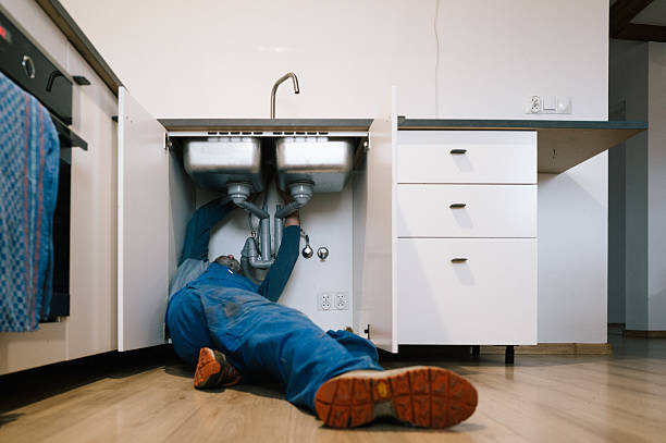 Professional Leak Detection technician working in Newark, NY